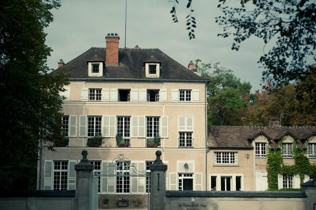 Le Chateau De La Vierge Bures-sur-Yvette Exterior photo